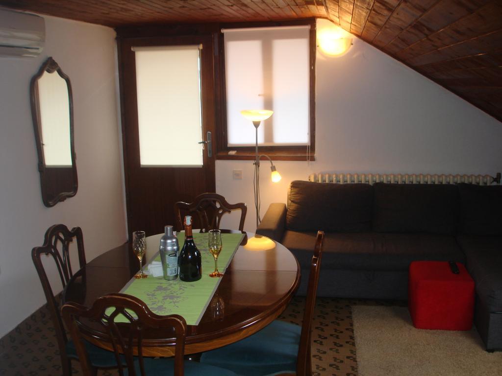 Apartmani Dominik Zadar Zimmer foto